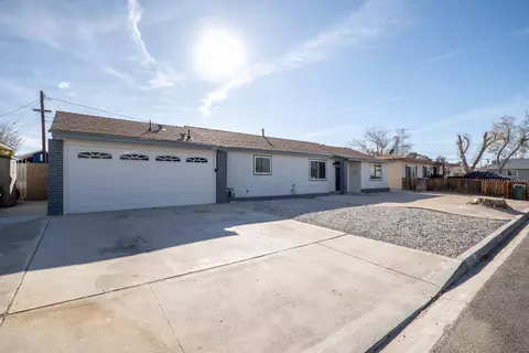 1210 Milling St W, Lancaster, CA 93534