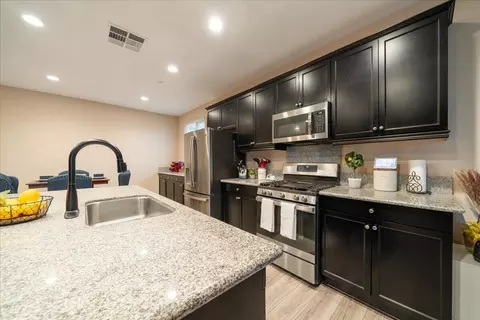 44048 Pagoda Way, Lancaster, CA 93536 photo 11