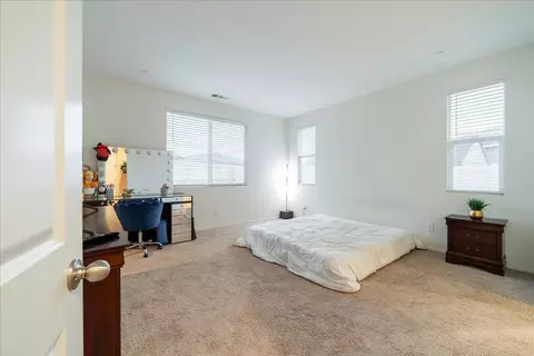 44048 Pagoda Way, Lancaster, CA 93536 photo 22