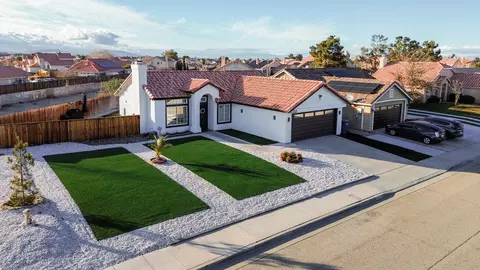 37013 57th St E, Palmdale, CA 93552 photo 7