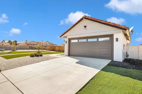 37013 57th St E, Palmdale, CA 93552 photo 6