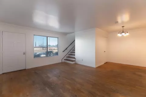 38000 17th St E #8, Palmdale, CA 93550 photo 2