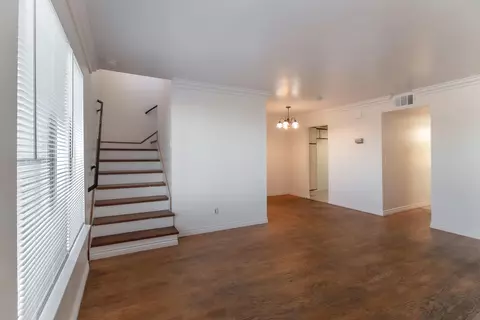 38000 17th St E #8, Palmdale, CA 93550 photo 3