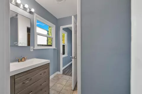 38211 17th St E, Palmdale, CA 93550 photo 18