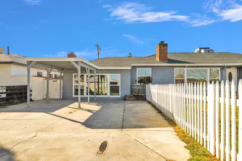 38211 17th St E, Palmdale, CA 93550 photo 3
