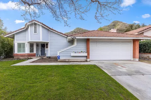 29603 Poppy Meadow St, Santa Clarita, CA 91387