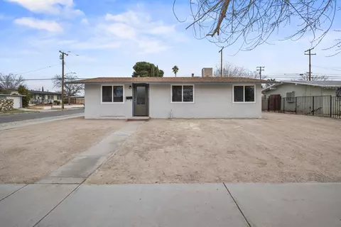 45450 Gadsden Ave, Lancaster, CA 93534