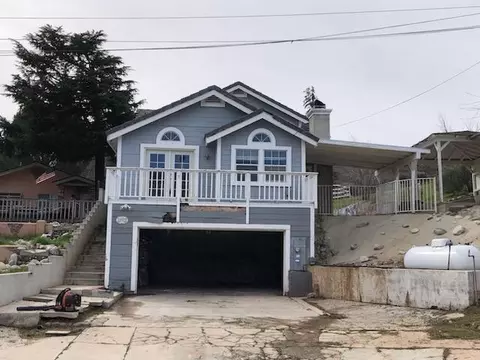 15372 Sandrock Dr, Lake Hughes, CA 93532