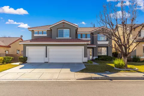 3904 Cocina Ln, Palmdale, CA 93551