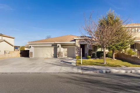 43754 58th St W, Lancaster, CA 93536
