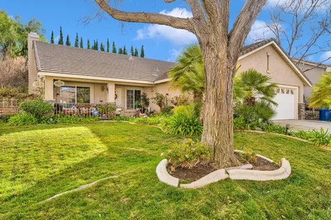 3322 Caspian Dr, Palmdale, CA 93551