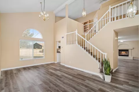 6107 Meredith Ave, Palmdale, CA 93552 photo 6