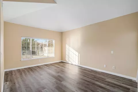 6107 Meredith Ave, Palmdale, CA 93552 photo 8