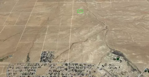 Hans Blvd & 101st St E, California City, CA 93505