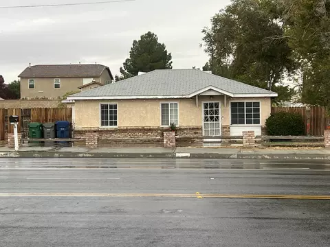 43343 20th St West St W, Lancaster, CA 93536