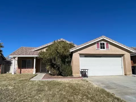 3711 Arbor Ave, Rosamond, CA 93560