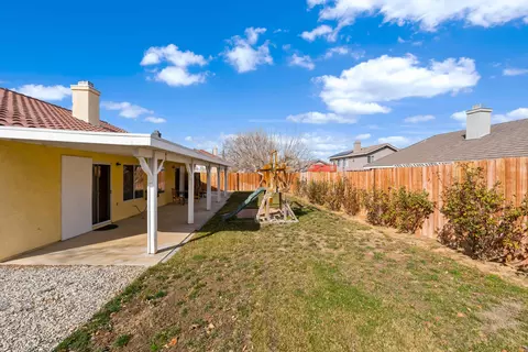 40066 Denham Dr, Palmdale, CA 93551 photo 34