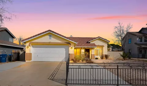 40066 Denham Dr, Palmdale, CA 93551
