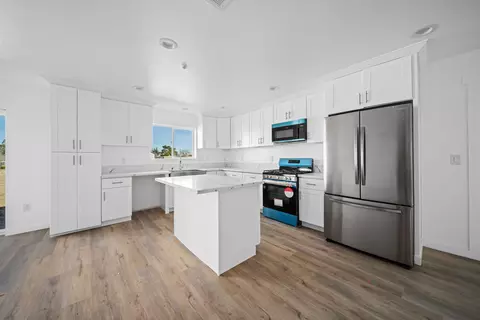 9541 Q4 Ave E, Littlerock, CA 93543 photo 3