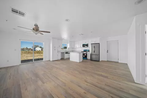 9541 Q4 Ave E, Littlerock, CA 93543 photo 7
