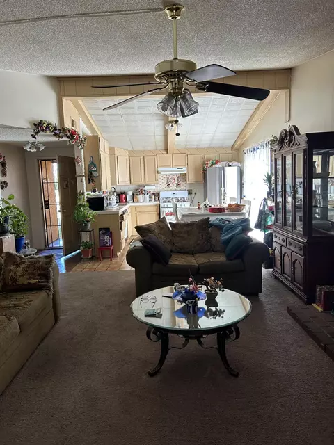 44219 Gingham Ave, Lancaster, CA 93535 photo 16