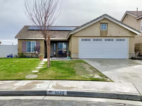 3248 Brabham Ave, Rosamond, CA 93560