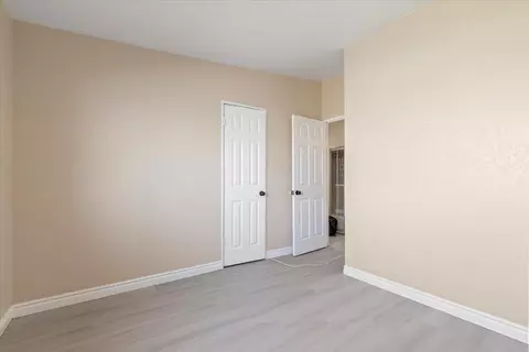 Bedroom - 24286 Juniper Ave, Boron, CA 93516 photo 4 of 5