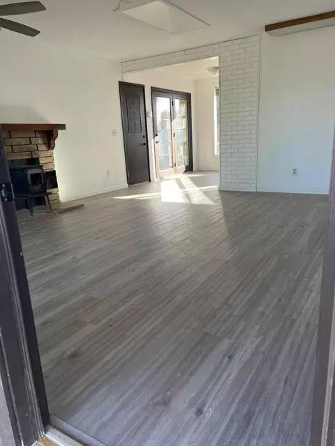 Living - 40942 168th St E, Lancaster, CA 93535 photo 1 of 2