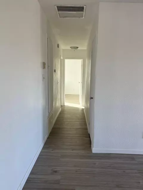 Entry Way - 40942 168th St E, Lancaster, CA 93535 photo 1 of 3