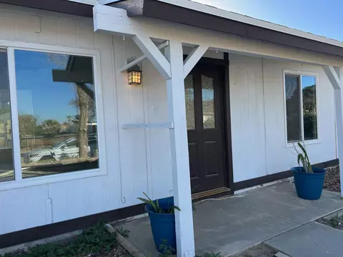 Exterior - 40942 168th St E, Lancaster, CA 93535 photo 2 of 19