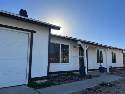 Exterior - 40942 168th St E, Lancaster, CA 93535 photo 5 of 19