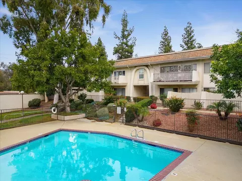 4525 Ramona Ave #10, La Verne, CA 91750