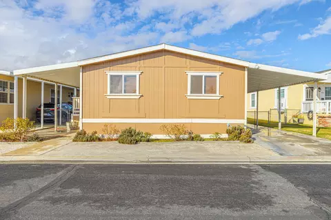 1501 Avenue I E #104, Lancaster, CA 93535 photo 2