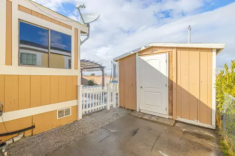 1501 Avenue I E #104, Lancaster, CA 93535 photo 9