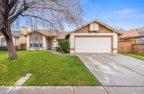43146 22nd St W, Lancaster, CA 93536