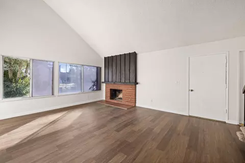 Living - 1315 Lingard St E, Lancaster, CA 93535 photo 1 of 3