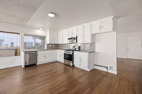 Kitchen - 1315 Lingard St E, Lancaster, CA 93535 photo 2 of 5