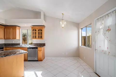 Kitchen - 37015 Sylvan St, Palmdale, CA 93552 photo 5 of 5