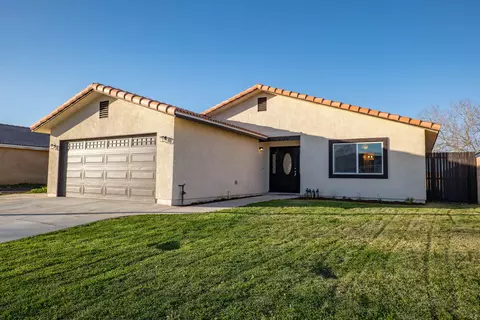 2319 Morningside Ave, Lancaster, CA 93535