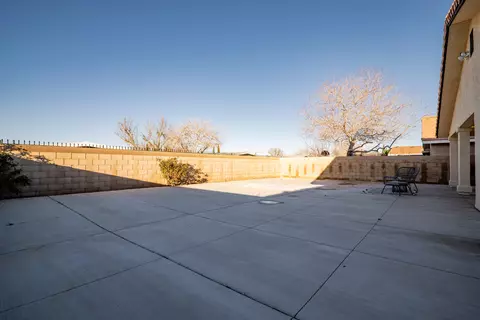 Exterior - 2319 Morningside Ave, Lancaster, CA 93535 photo 5 of 8