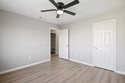 Bedroom - 2319 Morningside Ave, Lancaster, CA 93535 photo 4 of 7