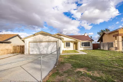 10730 Crab Apple Ln, California City, CA 93505