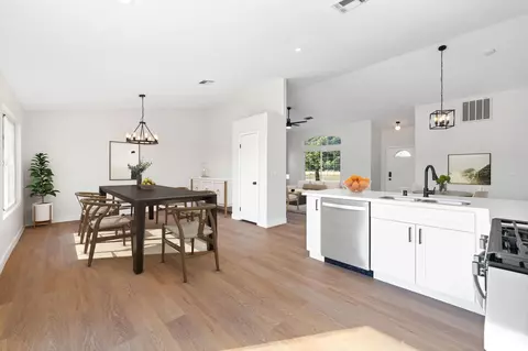 Dining - 728 Ave J6 E, Lancaster, CA 93535 photo 2 of 2