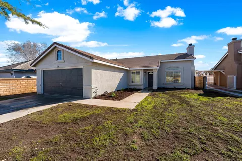 728 Ave J6 E, Lancaster, CA 93535