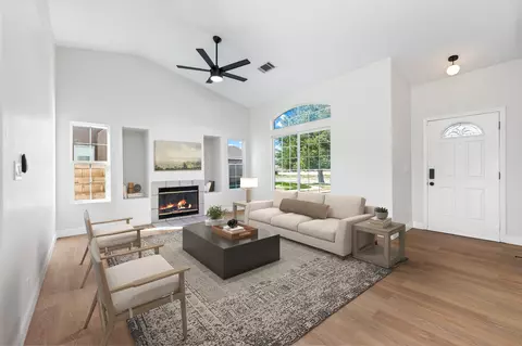 Living - 728 Ave J6 E, Lancaster, CA 93535 photo 1 of 1