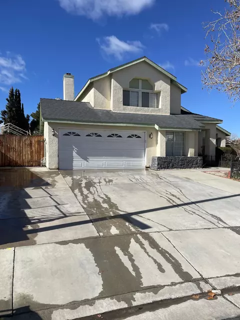 37309 Daybreak St, Palmdale, CA 93550