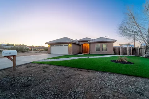 21509 Ives Dr, California City, CA 93505