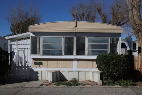 1262 W Rosamond Blvd W #2, Rosamond, CA 93560