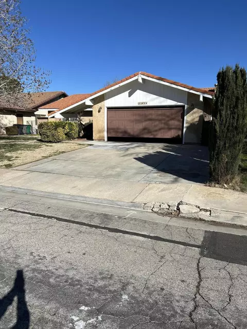44624 Calston Ave, Lancaster, CA 93535