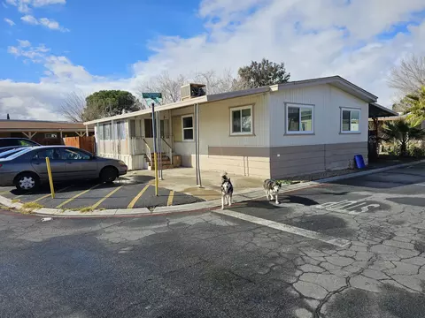 1301 Avenue I E #207, Lancaster, CA 93535